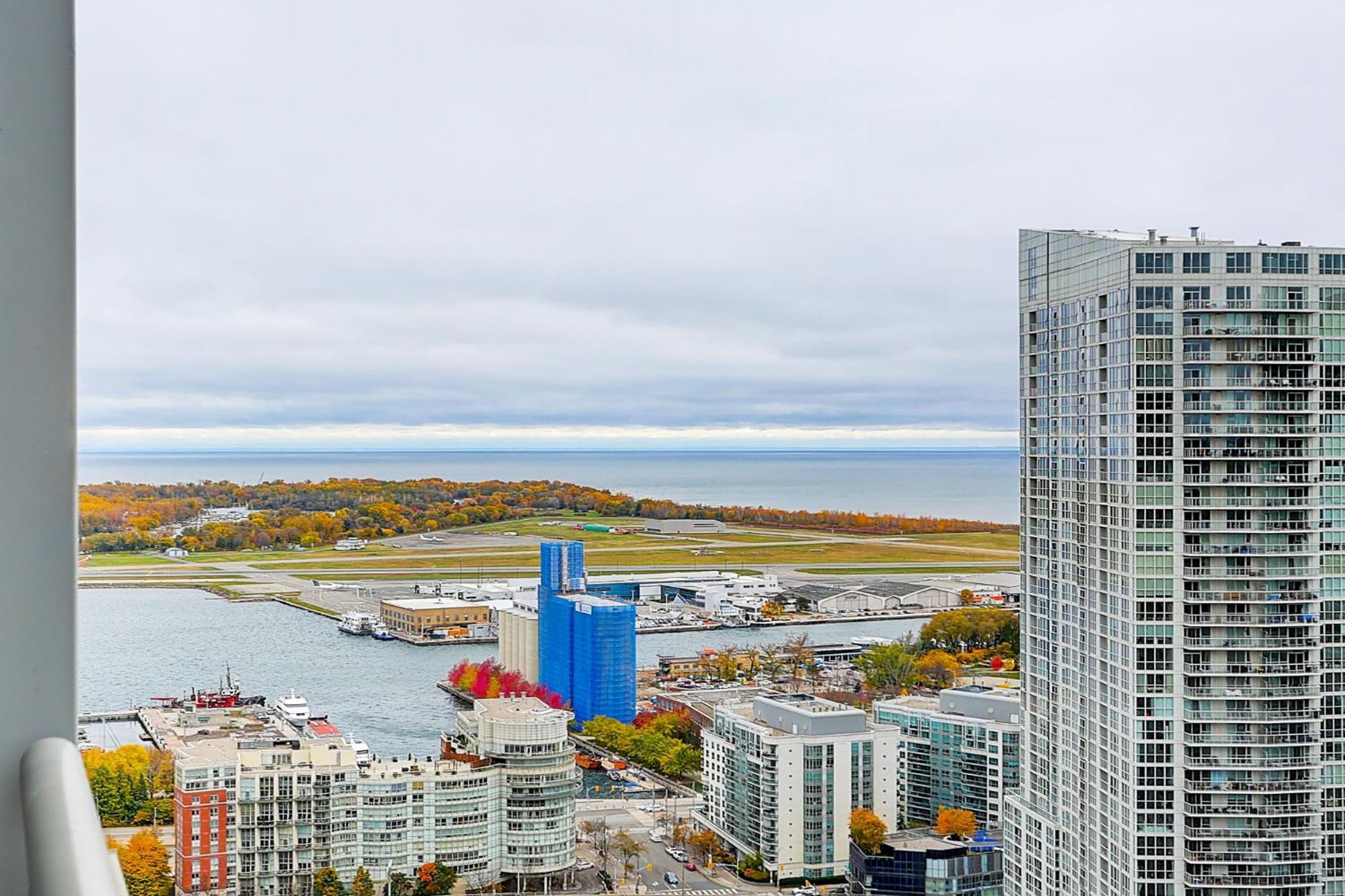 Lakeview Apartments Downtown Toronto Esterno foto